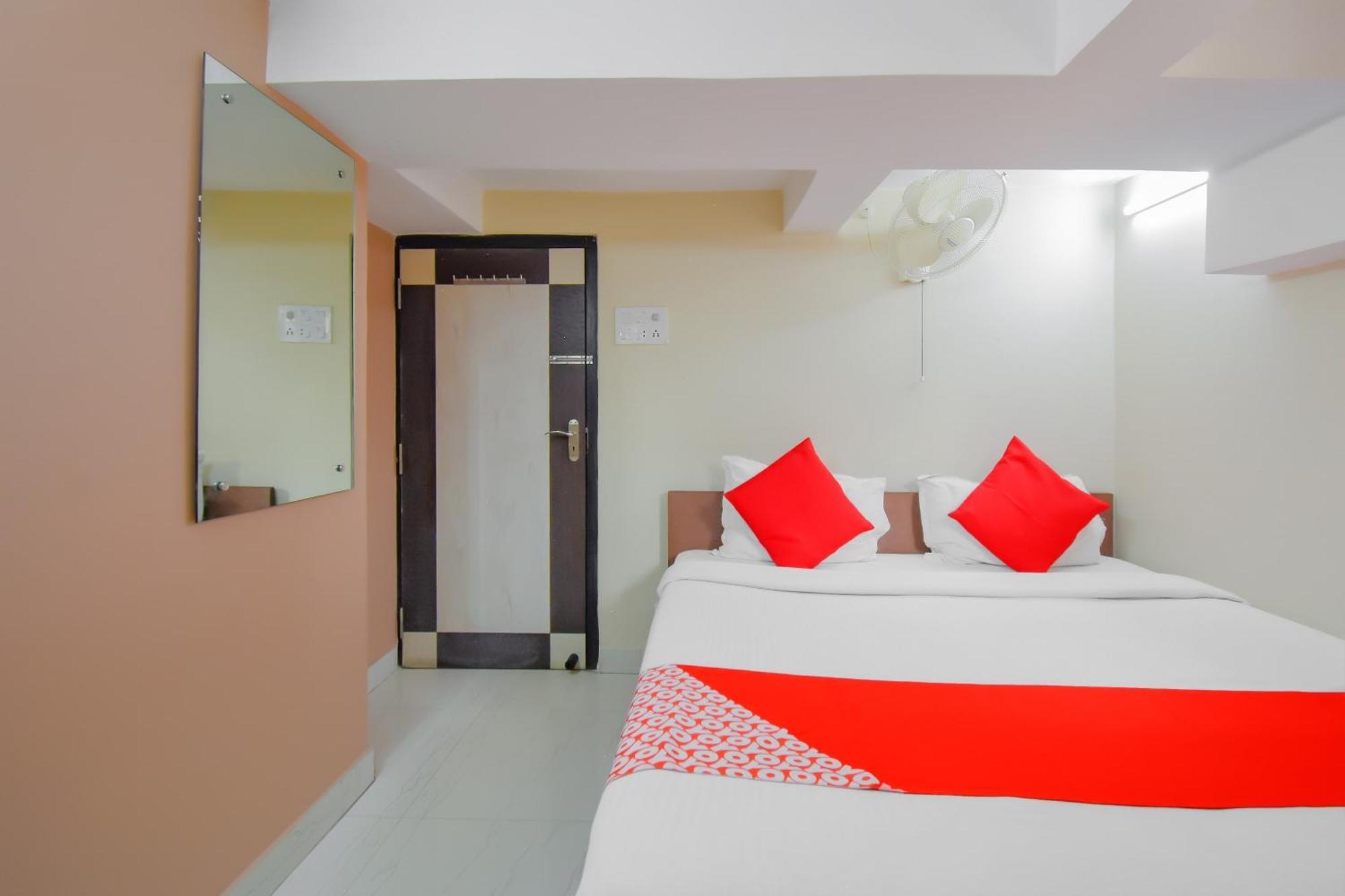 Hotel O Lindsay Inn Guest House Calcutta Calcutta Bara Bazar Eksteriør billede